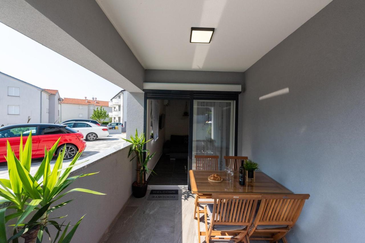 Apartment Lo&Ti Чизичі Екстер'єр фото