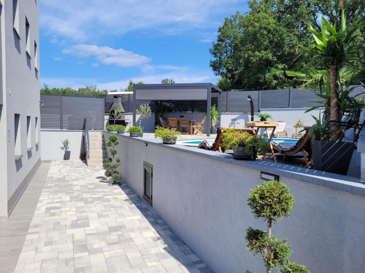 Apartment Lo&Ti Чизичі Екстер'єр фото